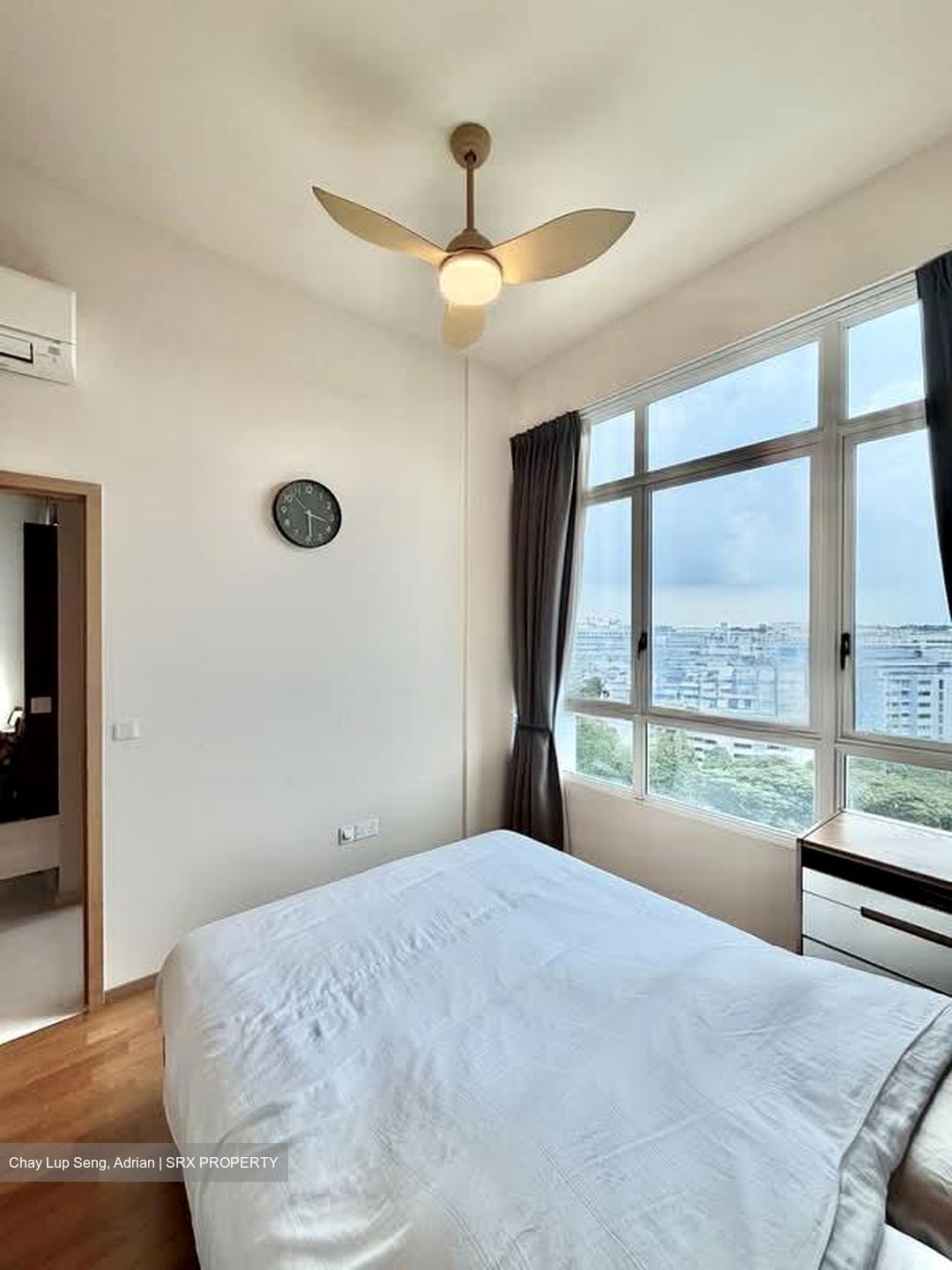 Vacanza @ East (D14), Condominium #547135951
